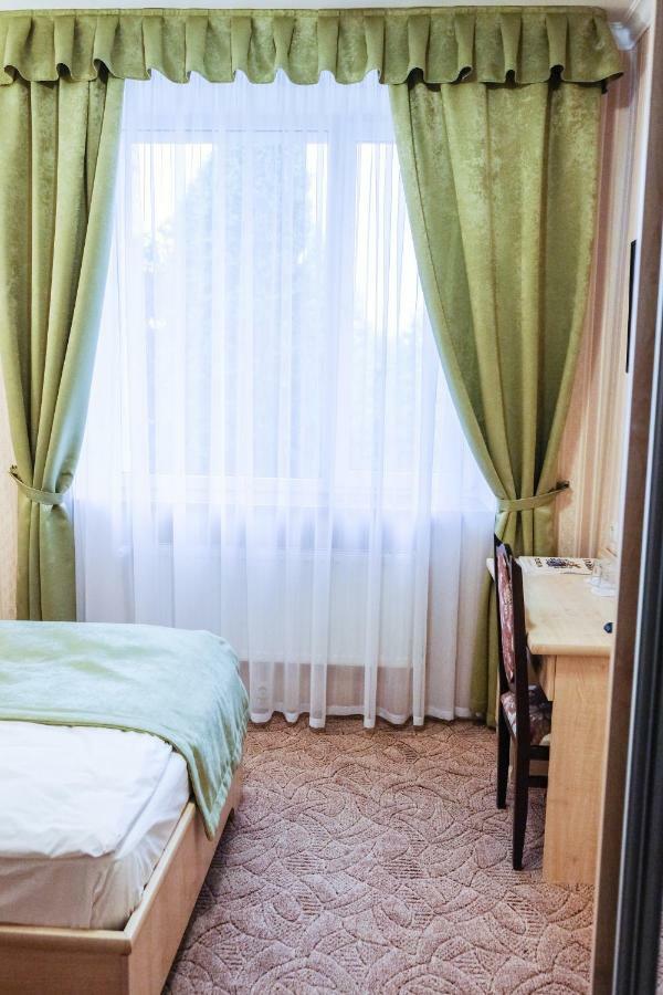Hotel Оздоровчий Комплекс Гайки Заїзд Провулок Сухий Яр 12 Žytomyr Exteriér fotografie